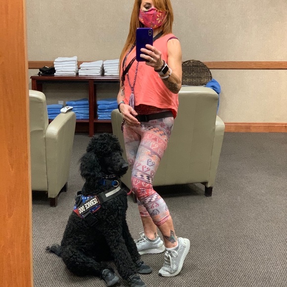 Meet your Posher, Kelly - Picture 2 of 5